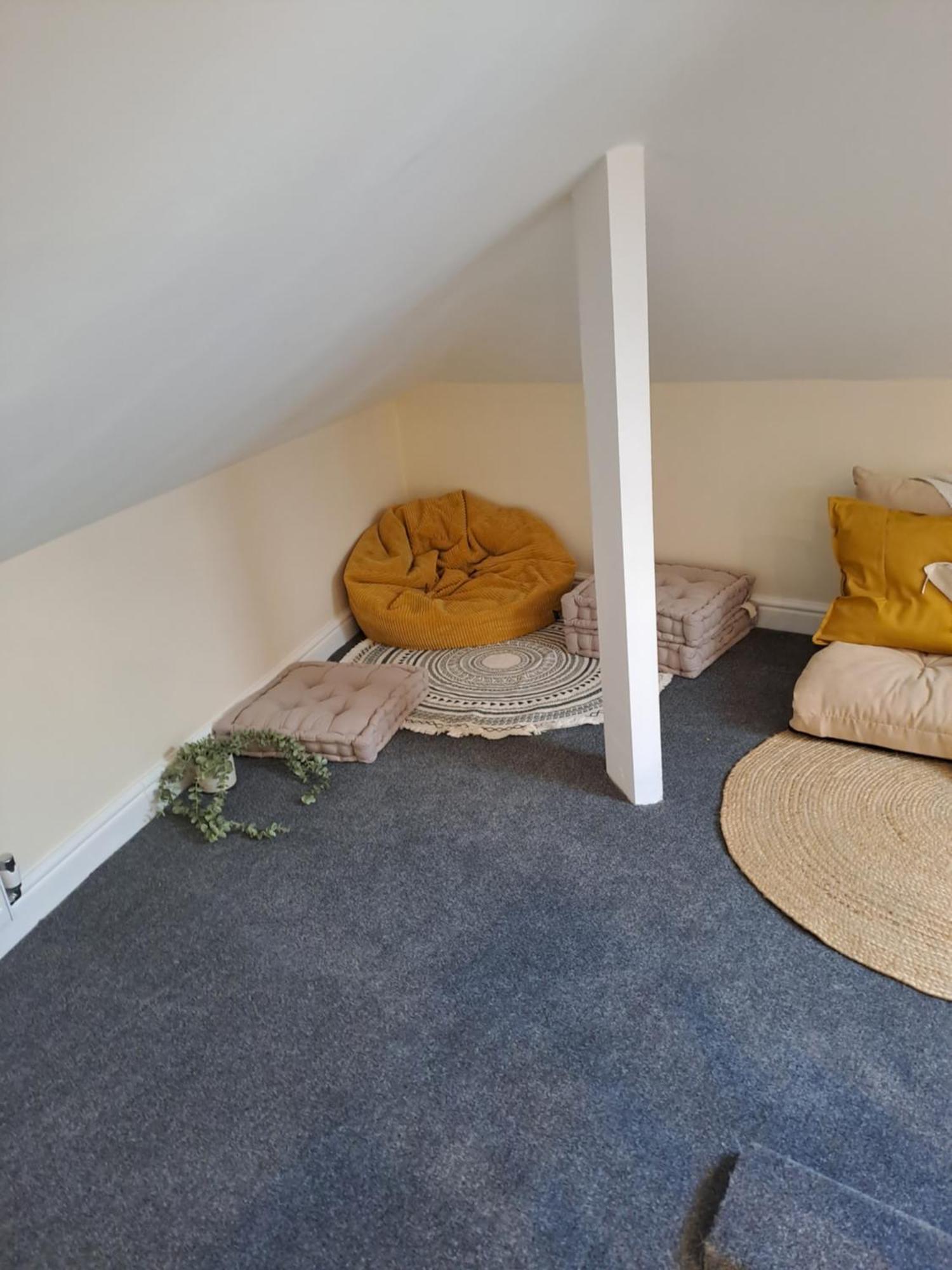 Modern Cosy Corner Flat 3 Bed And Loft Sleep 7 People Appartement Londen Buitenkant foto